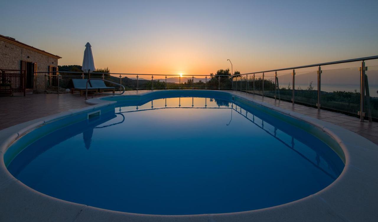 Villa Kourouni Stalós Exteriér fotografie